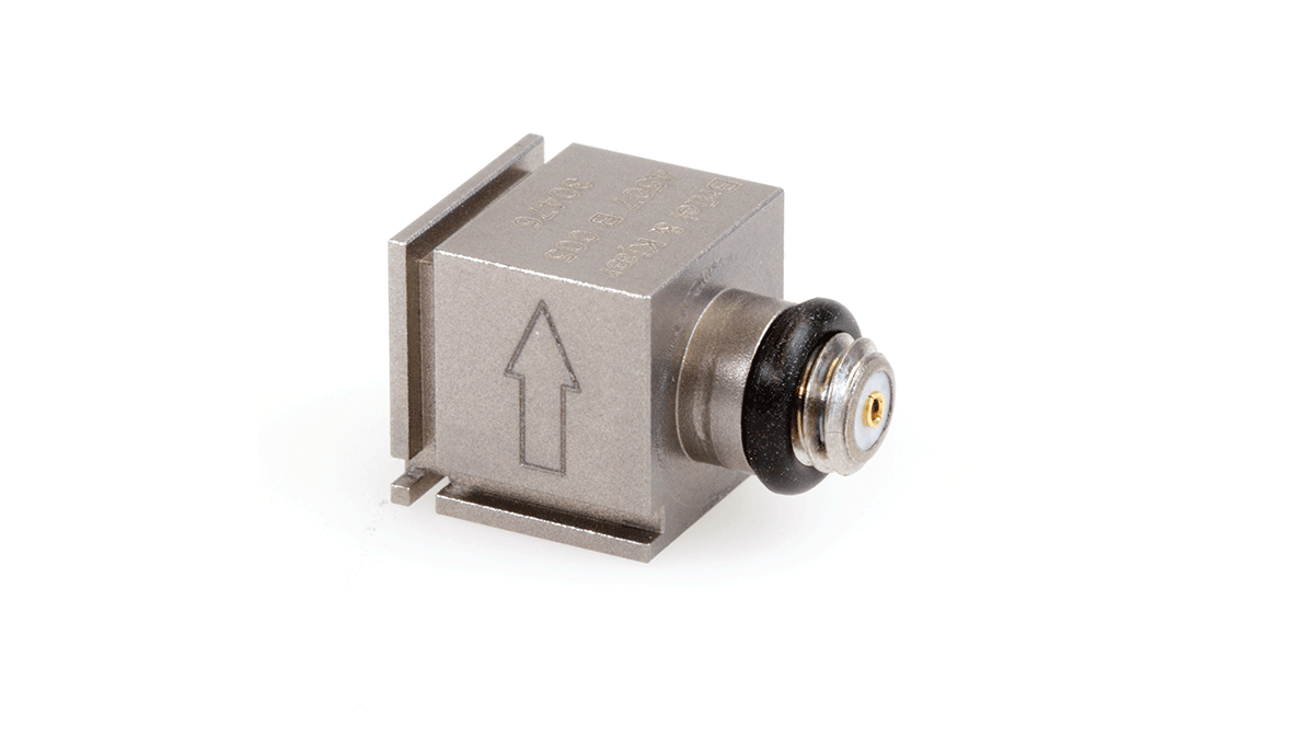 Piezoelectric CCLD accelerometer Type 4507-B-005