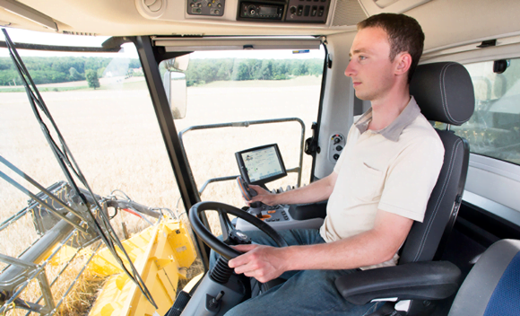 New Holland’s Harvest Suite cab leads the market with a 73 dB(A) noise level 