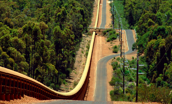 51 km bauxite conveyor between mine and refinery