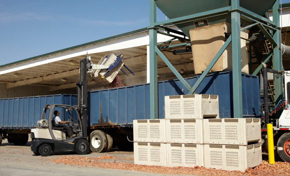 无论在车内还是车外，声音都是客户考虑的重要因素。