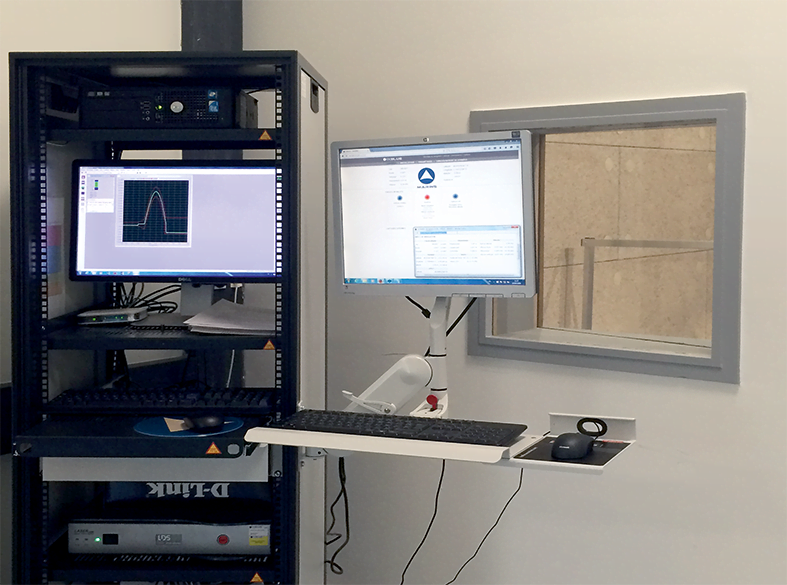 iXblue’s complete test system also includes a 12-channel data acquisition system composed of two LAN-XI modules
