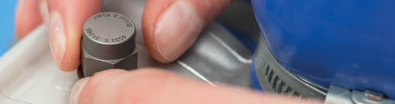 Accelerometer Mounting Check (AMC)