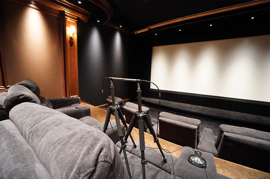 What does it mean to say it’s a quiet room, and how do you measure ‘too quiet‘?