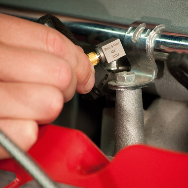 Accelerometer Type 4527