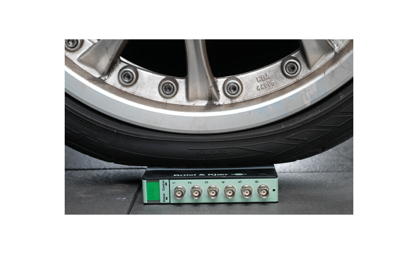 The GPS-enabled data acquisition hardware, LAN-XI