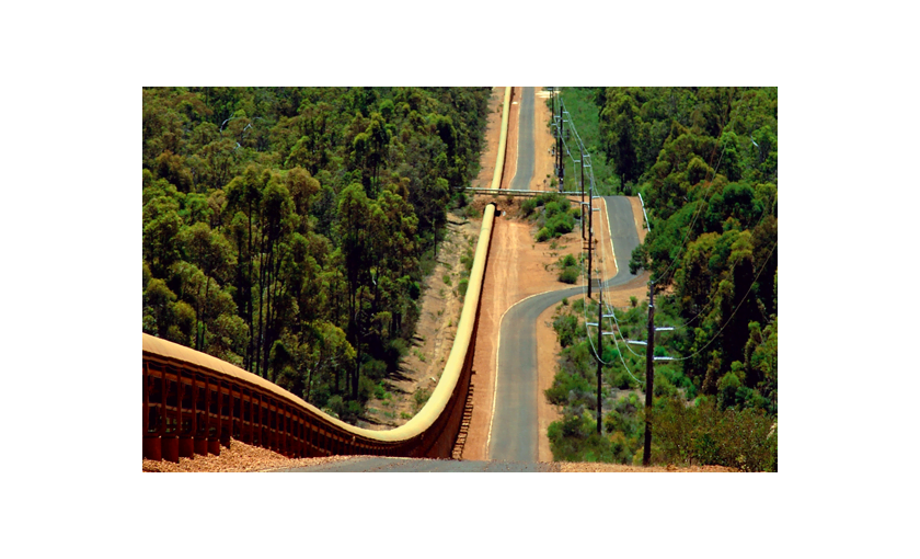 51 km bauxite conveyor between mine and refinery